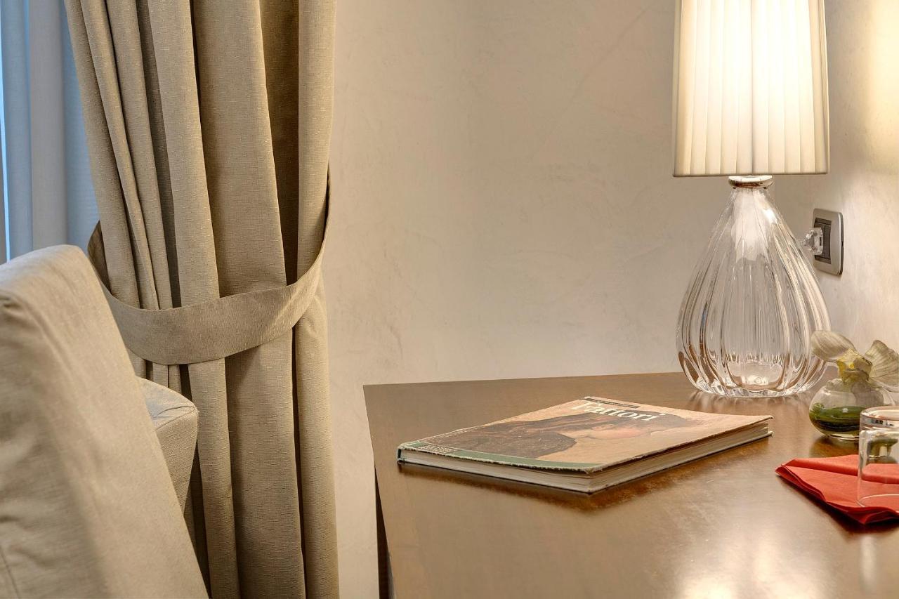 Il Salotto Di Firenze Hotel ภายนอก รูปภาพ