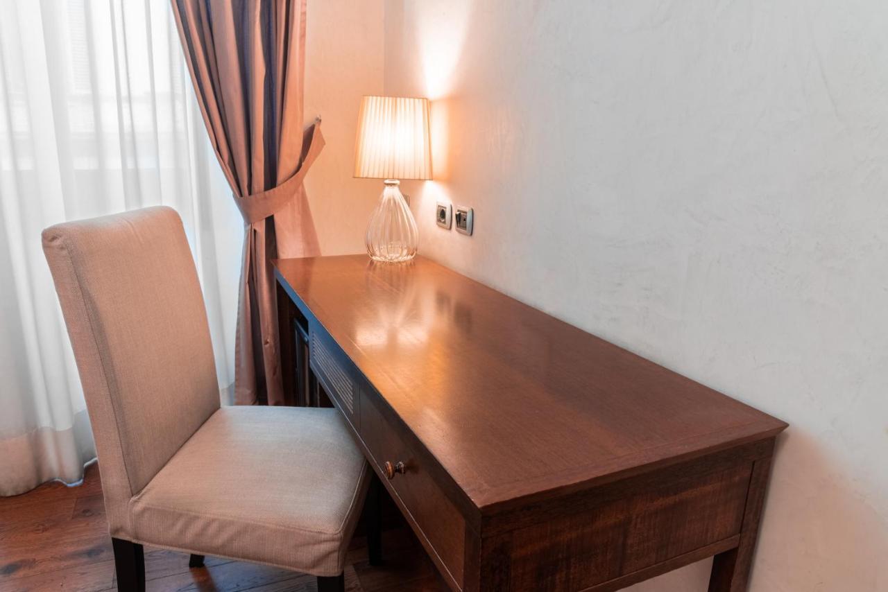 Il Salotto Di Firenze Hotel ภายนอก รูปภาพ