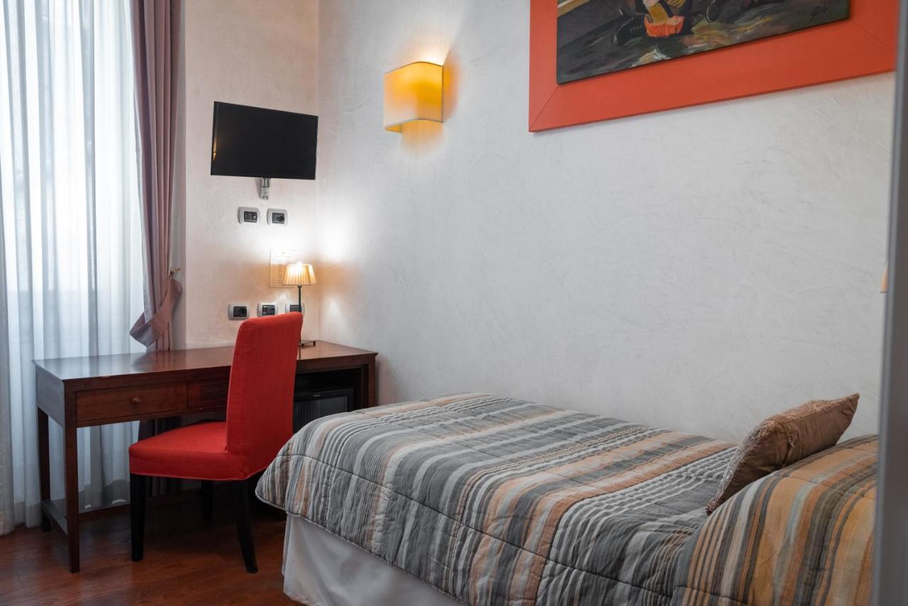 Il Salotto Di Firenze Hotel ภายนอก รูปภาพ